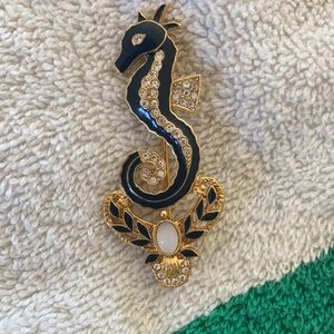 Seahorse Brooch / Pin
